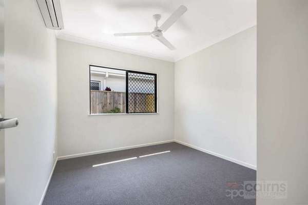 1 & 2/8 Midship Street, Trinity Beach - Thumbnail 7