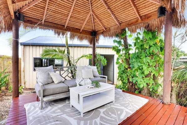 57 Amethyst Street, Bayview Heights - Thumbnail 2