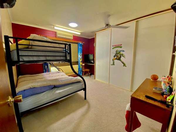 2 Cantal Close, Smithfield - Thumbnail 8