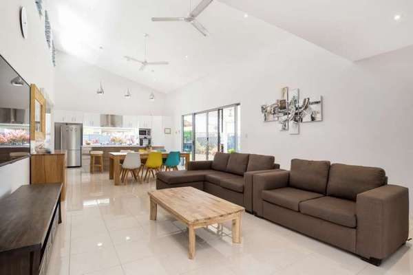 162 Roberts Drive, Trinity Beach - Thumbnail 2
