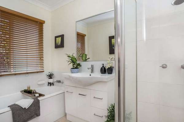 20 Kippin close, Redlynch - Thumbnail 3