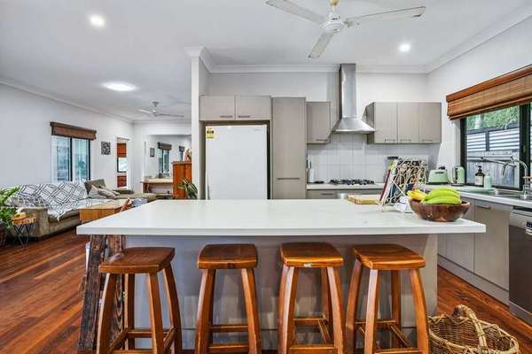 85 Gamburra Drive, Redlynch - Thumbnail 5