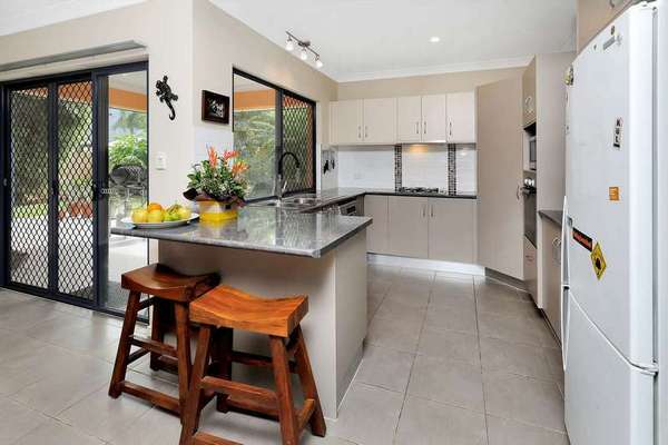 57 Mackerras Street, Redlynch - Thumbnail 2