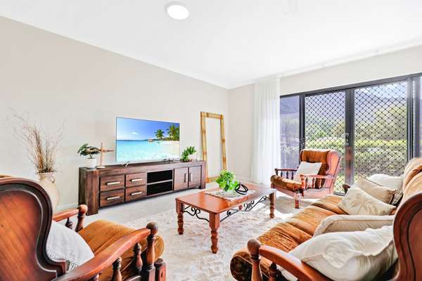 5 Celtis Close, Redlynch - Thumbnail 3