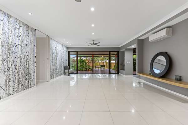 9 Kokopo Close, Trinity Beach - Thumbnail 2