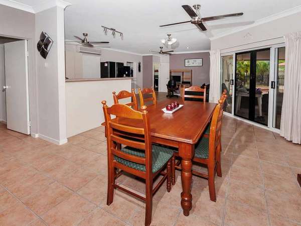 6 Caneland Court, Redlynch - Thumbnail 6