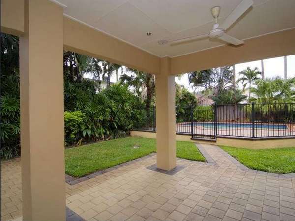 17 Quadrio Crescent, Brinsmead - Thumbnail 3