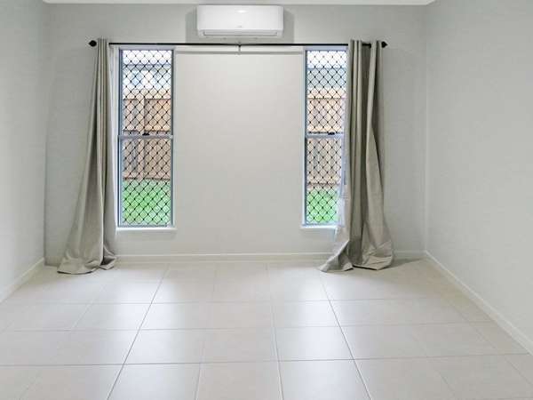 39 Noipo Crescent, Redlynch - Thumbnail 6