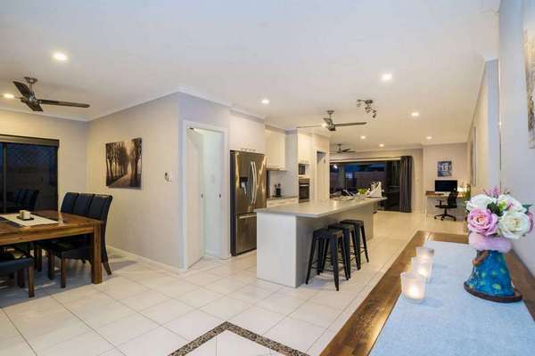 7 McBride Street, Redlynch - Thumbnail 5