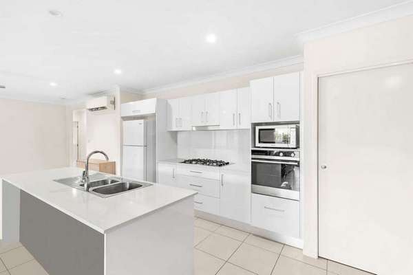 17 Heritage Central Street, Redlynch - Thumbnail 2