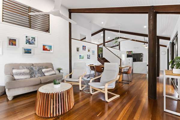 14-16 Esterina Close, Redlynch - Thumbnail 6