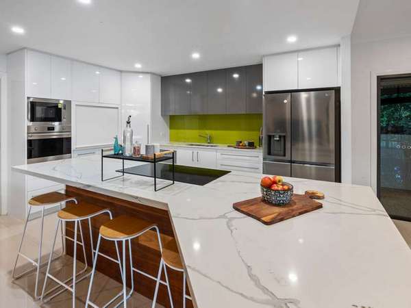 52 Roberts Drive, Trinity Beach - Thumbnail 4