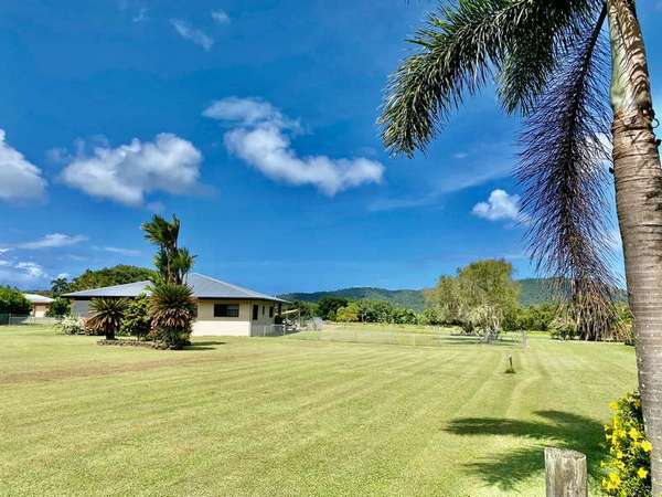11 Daniel Close, Etty Bay - Thumbnail 8