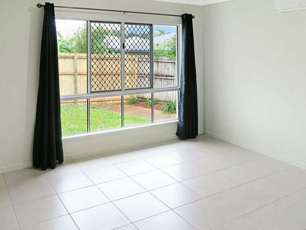 39 Noipo Crescent, Redlynch - Thumbnail 8