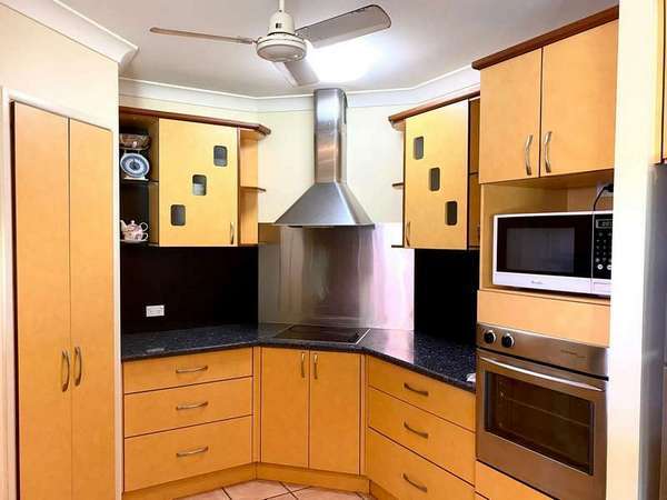 23 Gamburra Drive, Redlynch - Thumbnail 4