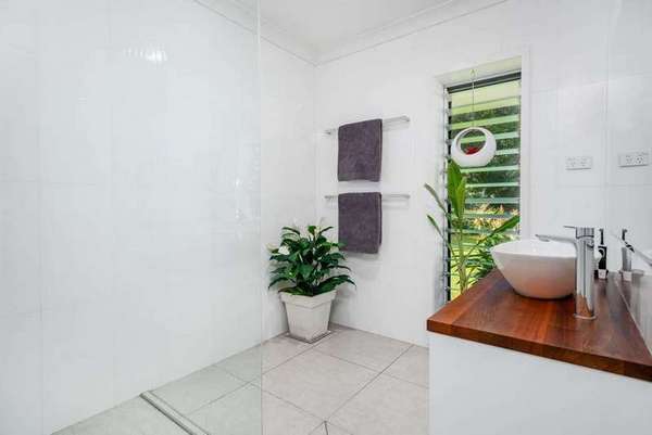 585 Redlynch Intake Rd, Redlynch - Thumbnail 7