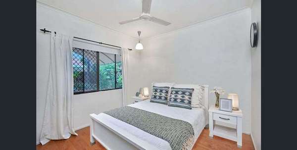 9 Caneland Court, Redlynch - Thumbnail 3