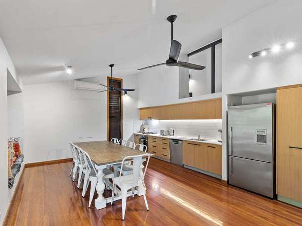1 Cedrela Close, Kamerunga - Thumbnail 4