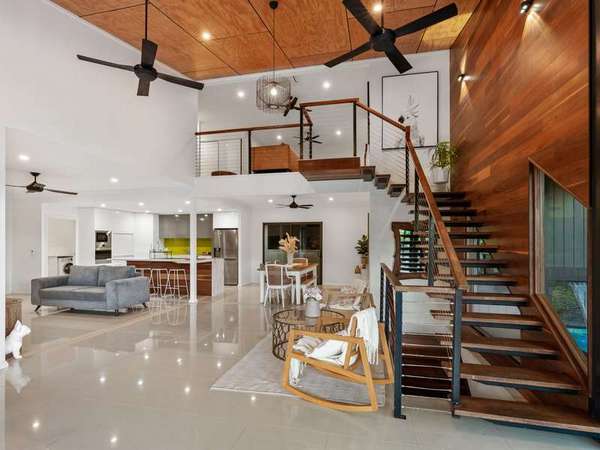 52 Roberts Drive, Trinity Beach - Thumbnail 2