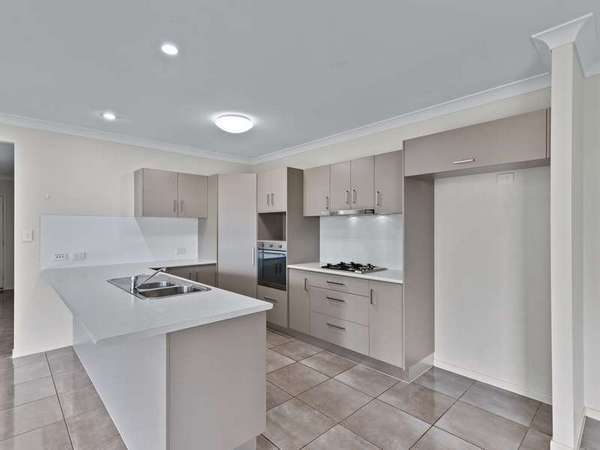 39 Perserverance street, Redlynch - Thumbnail 4