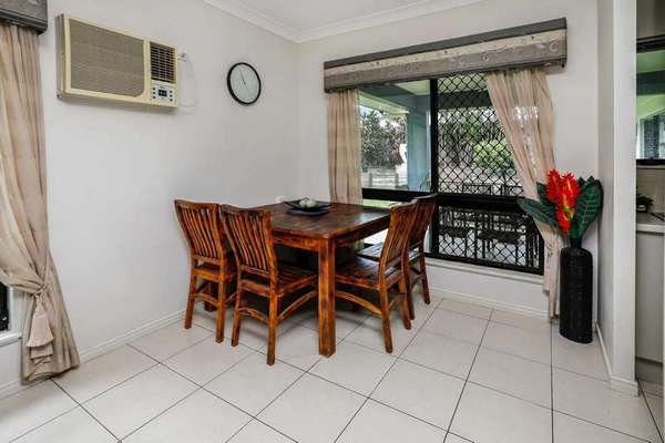 14 Davidson Close, Redlynch - Thumbnail 6