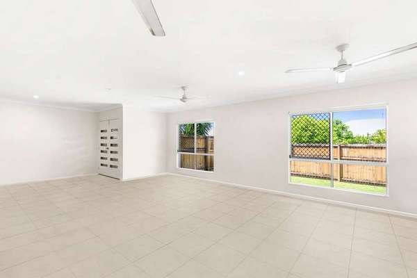 17 Heritage Central Street, Redlynch - Thumbnail 3