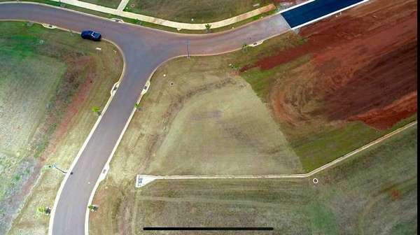16 Waterfront Terrace, Yungaburra - Thumbnail 5