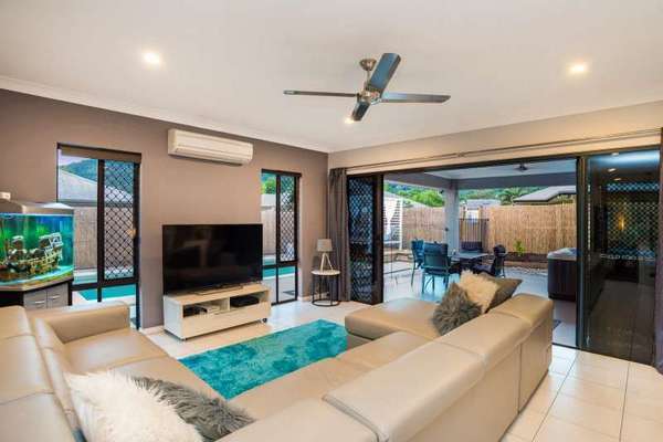 7 McBride Street, Redlynch - Thumbnail 2