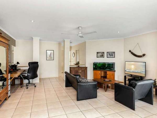 16 Pilosa Street, Redlynch - Thumbnail 6