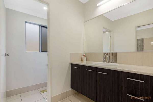16 Lowther Close, Redlynch - Thumbnail 8