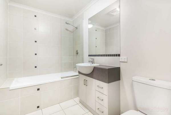4/40-46 Redlynch Intake Road, Redlynch - Thumbnail 7
