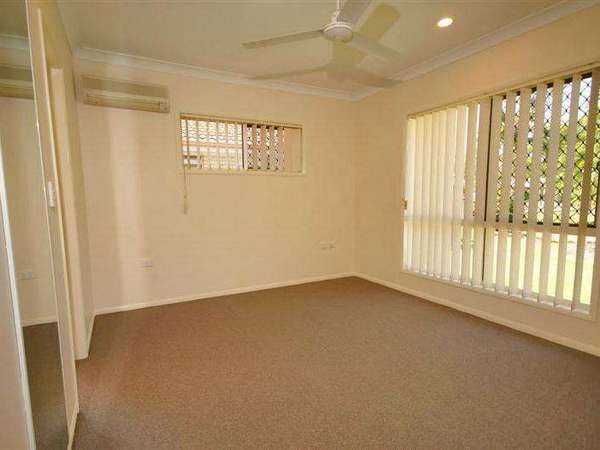 7 Opaline Close, Brinsmead - Thumbnail 2