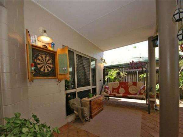32 Satinash Close, Redlynch - Thumbnail 7