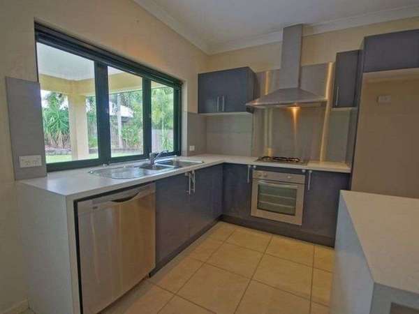 10 Kerlin Close, Redlynch - Thumbnail 5