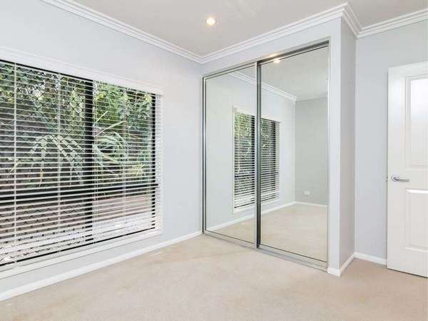 19 Derrick St, Redlynch - Thumbnail 8