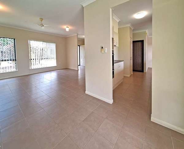 5 Hodkinson Street, Redlynch - Thumbnail 5