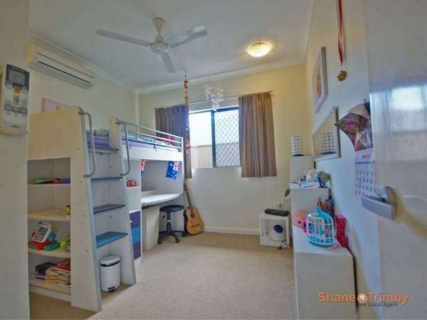 16 Botany Avenue, Redlynch - Thumbnail 5