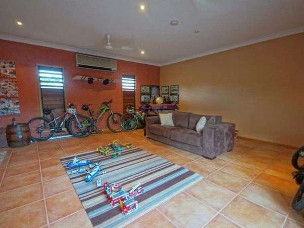 8 Jasmine Street, Redlynch - Thumbnail 3