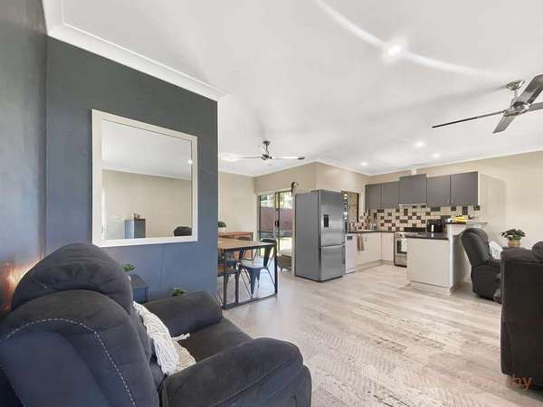 74 Jungara Road, Redlynch - Thumbnail 3