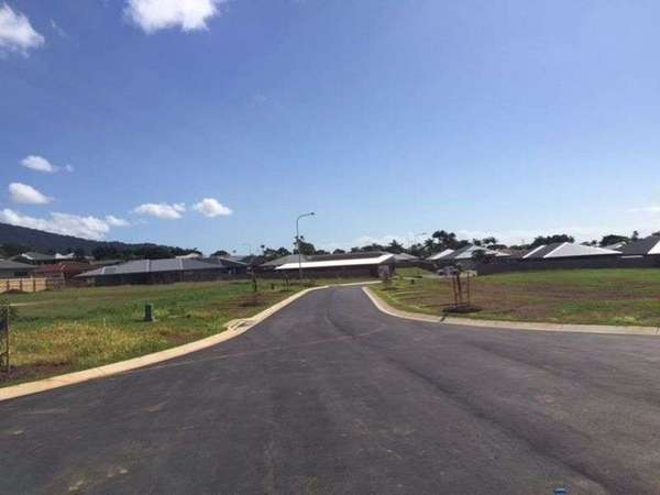 227 Marino Close, Redlynch - Thumbnail 3