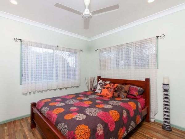2 Russellia Street, Redlynch - Thumbnail 8