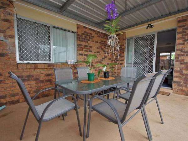 36 Long Street, Mooroobool - Thumbnail 4