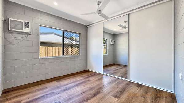 2/11 Nancy Street, Yorkeys Knob - Thumbnail 4