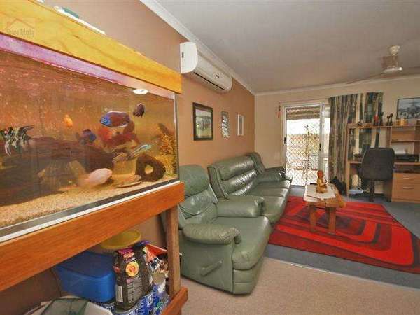 36 Long Street, Mooroobool - Thumbnail 5