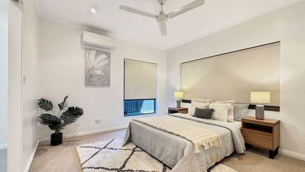 30 Simon Street, Freshwater - Thumbnail 8
