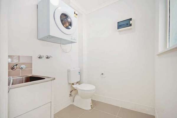 7 Lavis Road, Freshwater - Thumbnail 7
