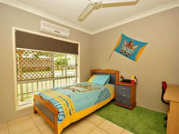 4 William Hickey Street, Redlynch - Thumbnail 8
