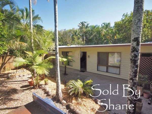 22 Caribbean Street, Holloways Beach - Thumbnail 4
