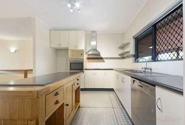 46 Nephrite St, Woree - Thumbnail 6