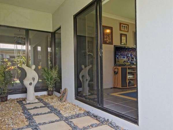 55 William Hickey Street, Redlynch - Thumbnail 8